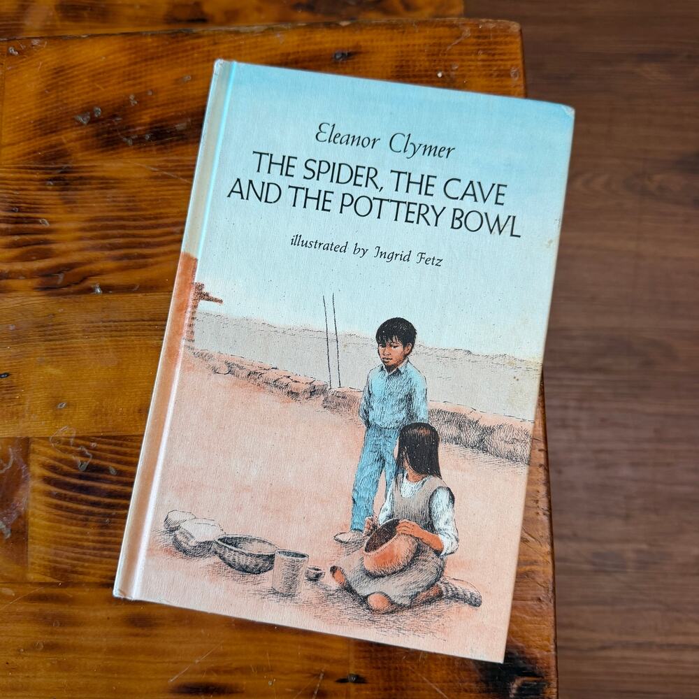 Vtg 1972 The Spider, The Cave And The Pottery Bowl Pueblo Native American Book